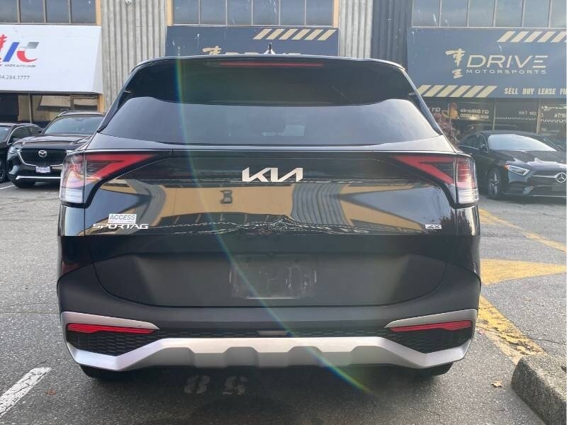 2023 Kia Sportage LX - Photo 4 - Edmonton, AB T6E 6B3
