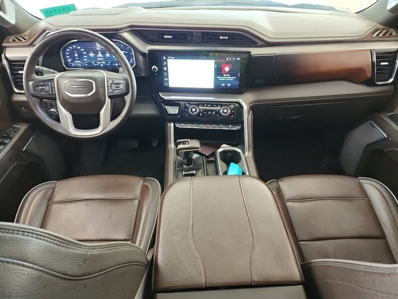 2023 GMC Sierra 1500 Denali - Photo 8 - Edmonton, AB T6E 6B3