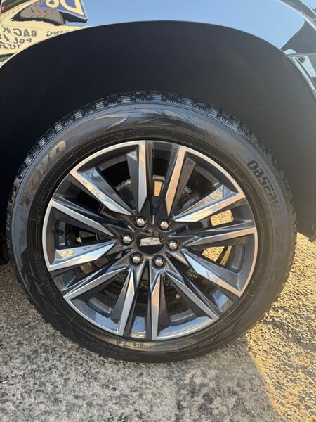 2023 Cadillac Escalade Sport - Photo 12 - Edmonton, AB T6E 6B3