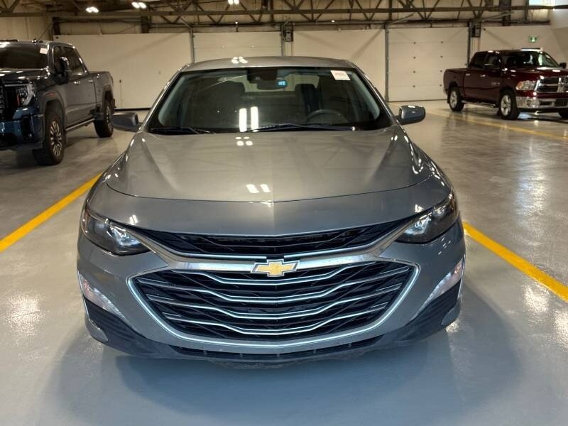 2023 Chevrolet Malibu LT - Photo 8 - Edmonton, AB T6E 6B3