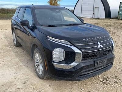 2022 Mitsubishi Outlander ES SUV