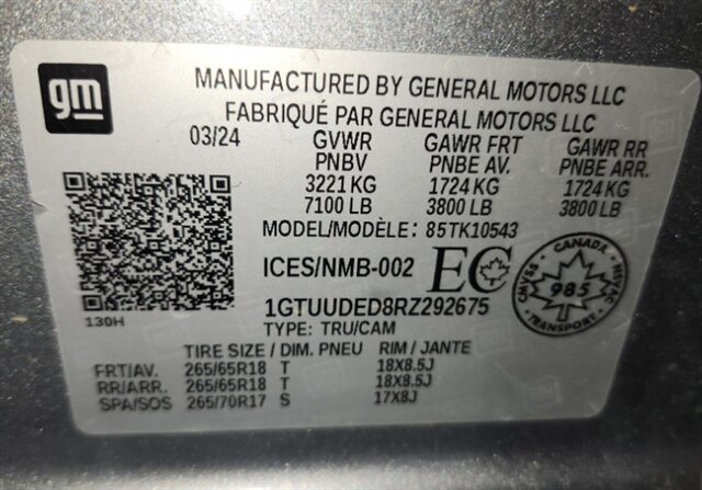 2024 GMC Sierra 1500 SLT - Photo 11 - Edmonton, AB T6E 6B3
