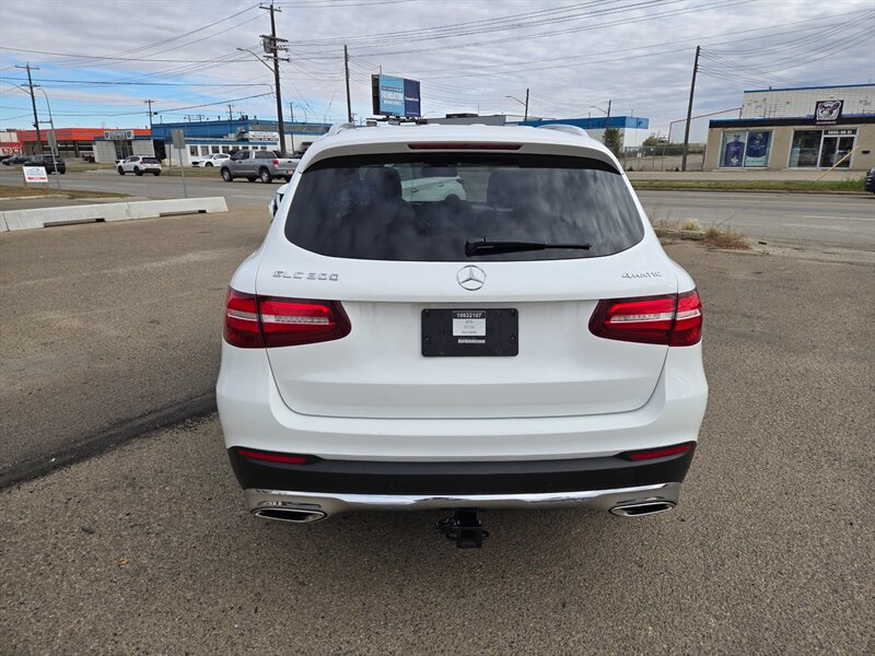2019 Mercedes-Benz GLC GLC 300 4MATIC - Photo 4 - Edmonton, AB T6E 6B3