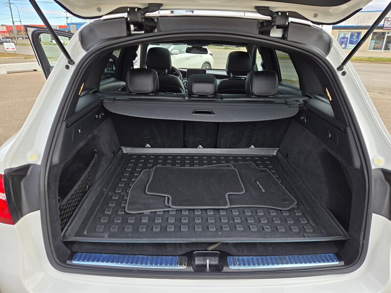 2019 Mercedes-Benz GLC GLC 300 4MATIC - Photo 17 - Edmonton, AB T6E 6B3