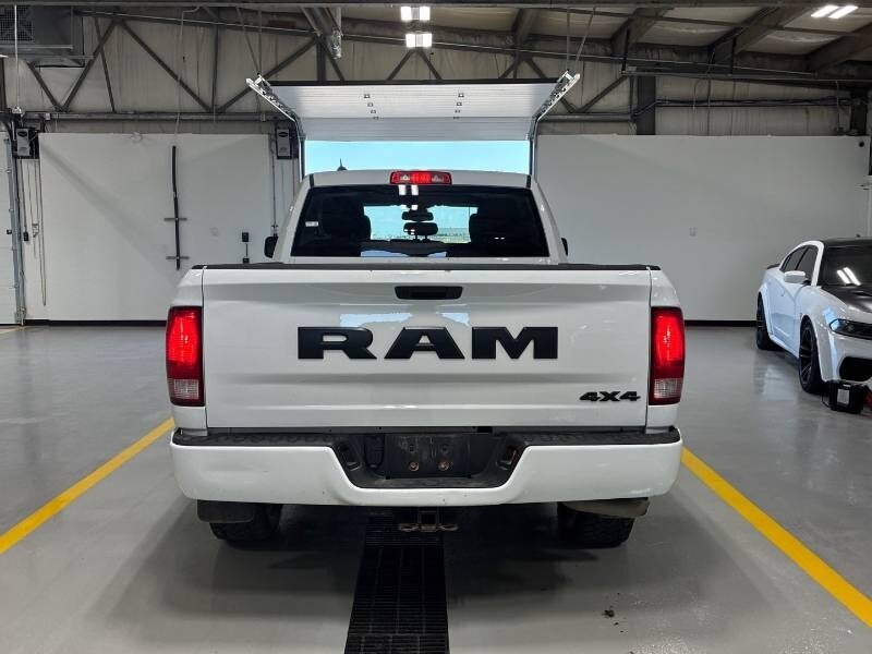 2023 RAM 1500 Classic Express - Photo 4 - Edmonton, AB T6E 6B3