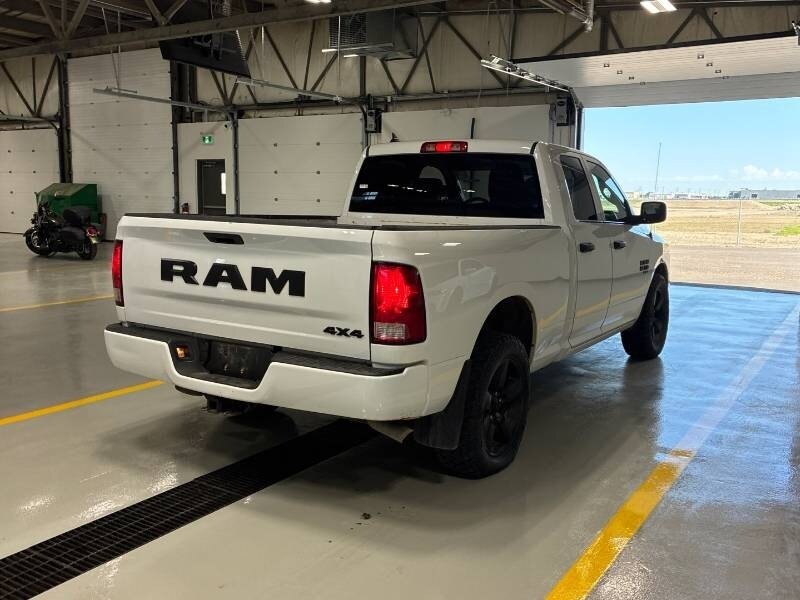 2023 RAM 1500 Classic Express - Photo 3 - Edmonton, AB T6E 6B3