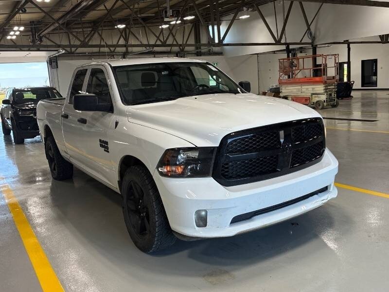 2023 RAM 1500 Classic Express   - Photo 1 - Edmonton, AB T6E 6B3