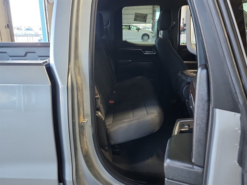 2023 GMC Sierra 1500 SLE - Photo 7 - Edmonton, AB T6E 6B3