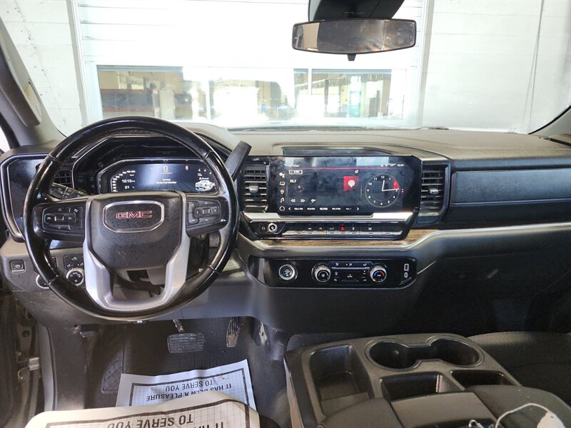 2023 GMC Sierra 1500 SLE - Photo 9 - Edmonton, AB T6E 6B3