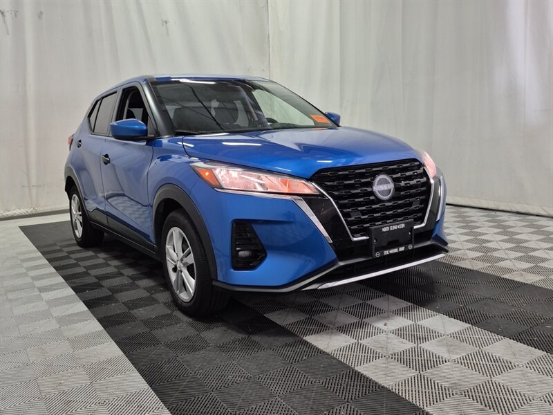 2024 Nissan Kicks S   - Photo 1 - Edmonton, AB T6E 6B3
