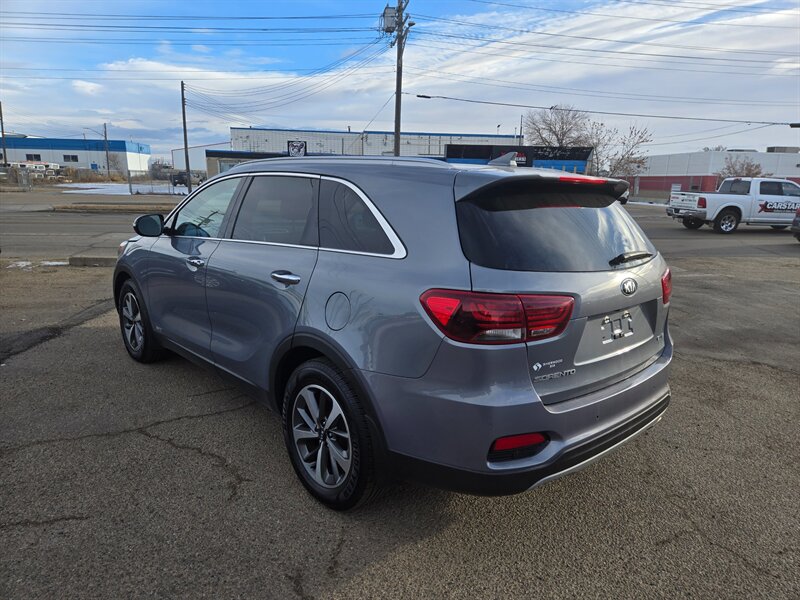 2020 Kia Sorento EX V6 - Photo 5 - Edmonton, AB T6E 6B3