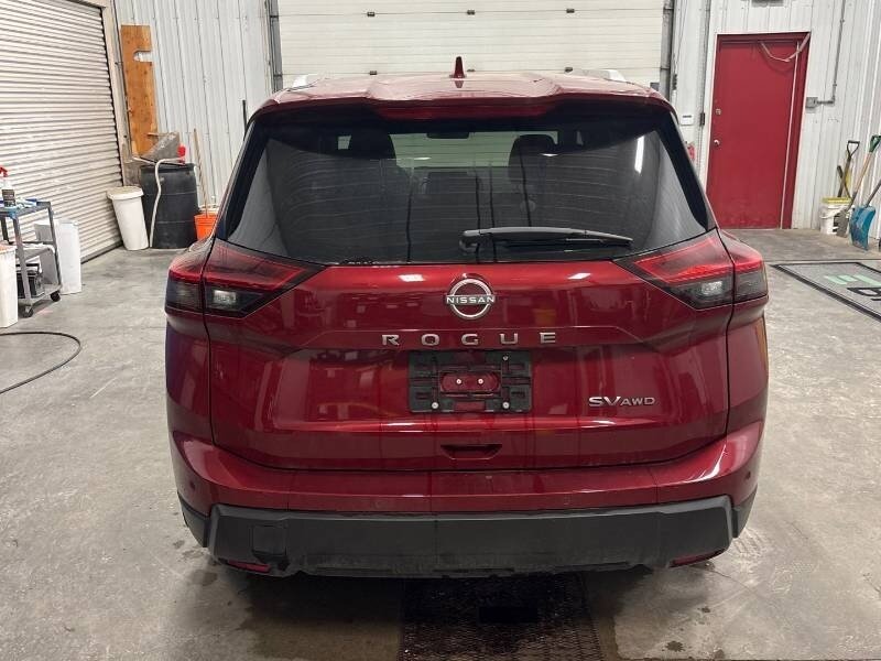 2024 Nissan Rogue SV Moonroof   - Photo 4 - Edmonton, AB T6E 6B3