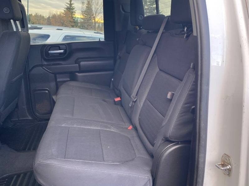 2022 Chevrolet Silverado 3500HD LT - Photo 8 - Edmonton, AB T6E 6B3