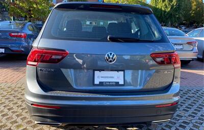 2021 Volkswagen Tiguan Trendline 4Motion   - Photo 4 - Edmonton, AB T6E 6B3