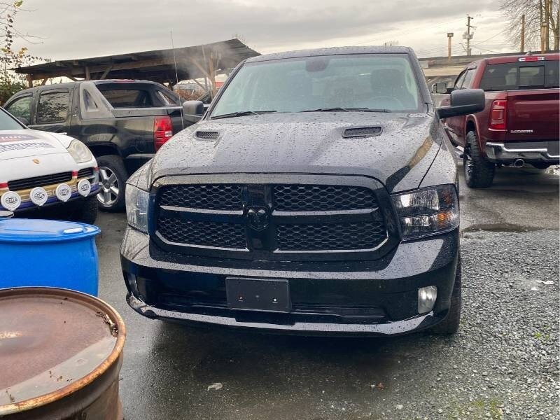 2021 RAM 1500 Classic Express - Photo 4 - Edmonton, AB T6E 6B3