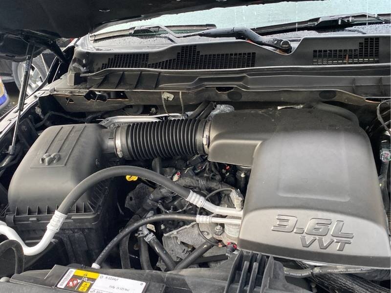 2021 RAM 1500 Classic Express - Photo 11 - Edmonton, AB T6E 6B3