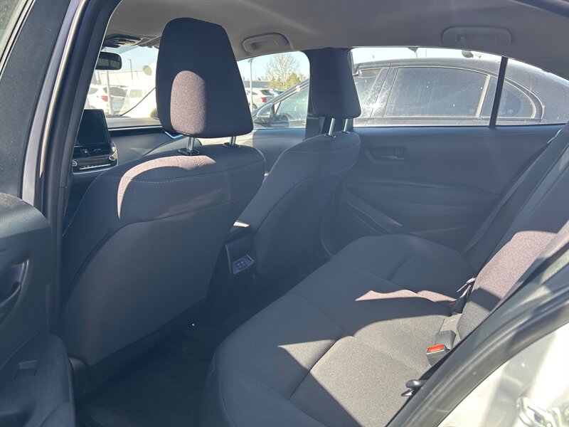 2023 Toyota Corolla LE - Photo 5 - Edmonton, AB T6E 6B3