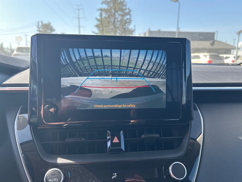 2023 Toyota Corolla LE - Photo 9 - Edmonton, AB T6E 6B3
