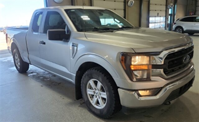 2023 Ford F-150 XLT - Photo 2 - Edmonton, AB T6E 6B3