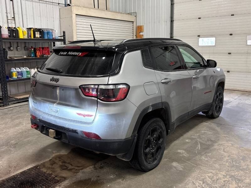 2024 Jeep Compass Trailhawk - Photo 3 - Edmonton, AB T6E 6B3