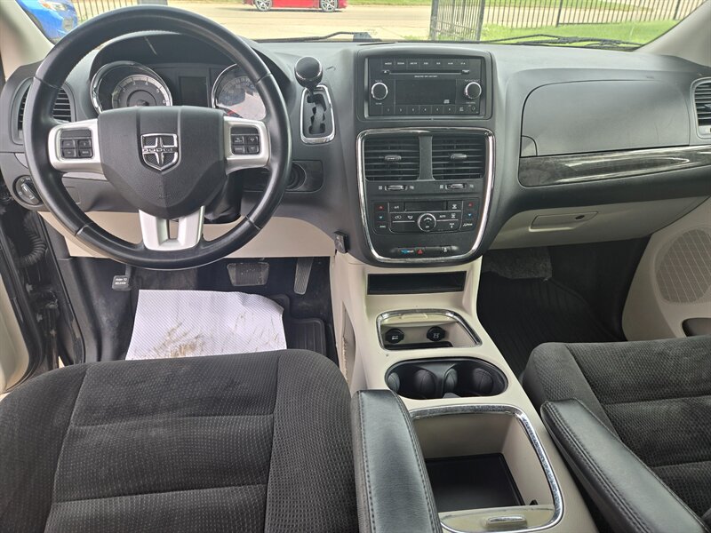 2020 Dodge Grand Caravan Crew - Photo 11 - Edmonton, AB T6E 6B3