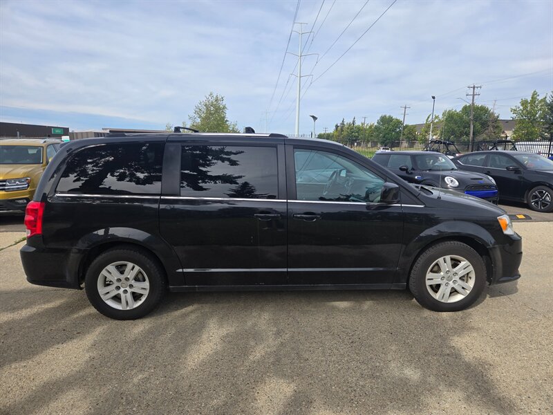 2020 Dodge Grand Caravan Crew - Photo 2 - Edmonton, AB T6E 6B3