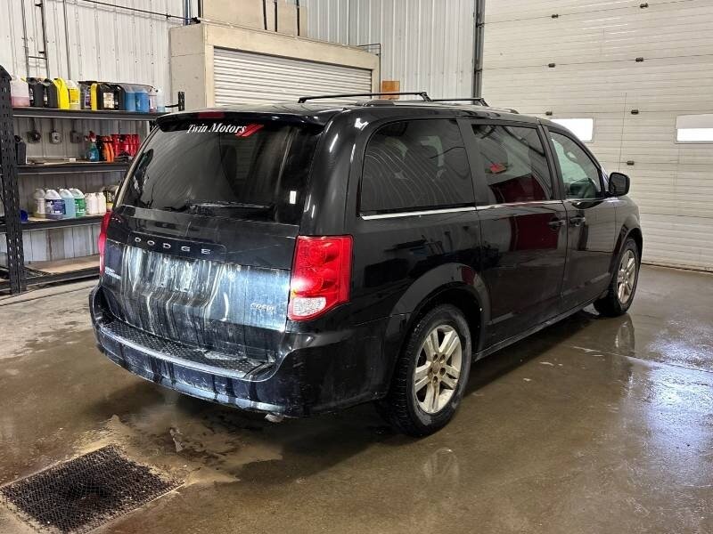 2020 Dodge Grand Caravan Crew - Photo 3 - Edmonton, AB T6E 6B3