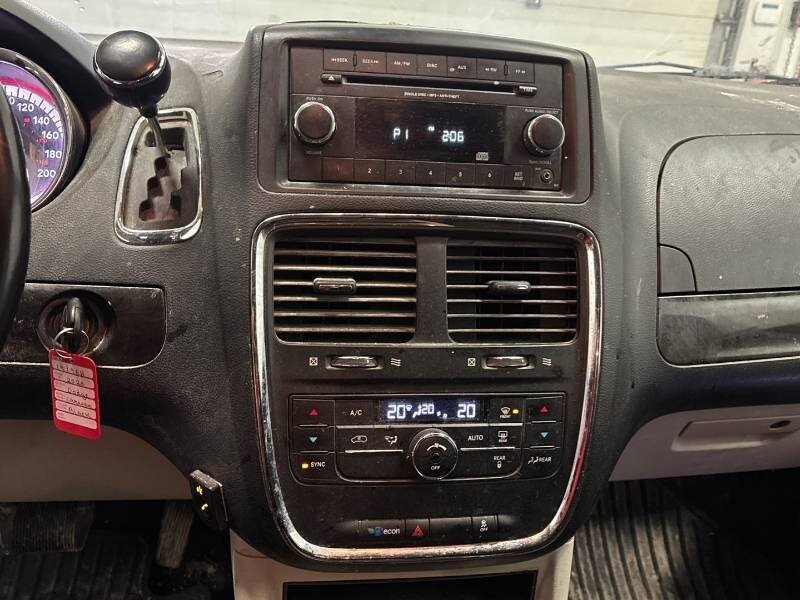 2020 Dodge Grand Caravan Crew - Photo 11 - Edmonton, AB T6E 6B3
