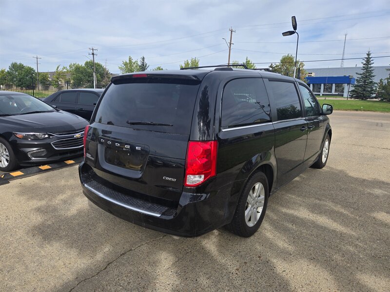 2020 Dodge Grand Caravan Crew - Photo 3 - Edmonton, AB T6E 6B3