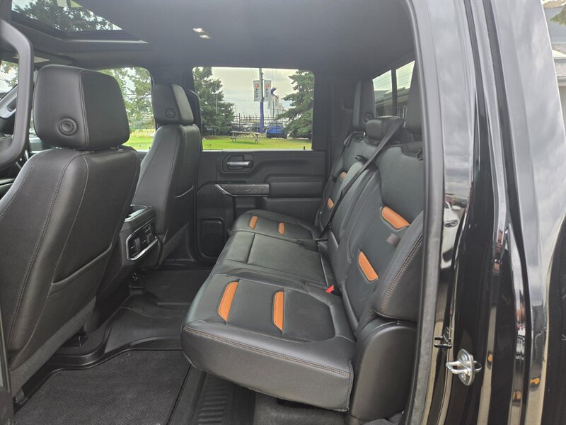 2023 GMC Sierra 3500HD AT4 - Photo 10 - Edmonton, AB T6E 6B3