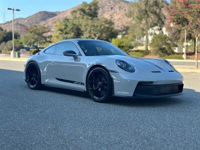 2022 Porsche 911 GT3  in Chalk 7-Speed PDK Transaxle Front Axle Lift Full Bucket Seats Carbon Ceramic Center Lock - Photo 11 - Tarzana, CA 91356