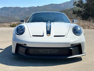 2022 Porsche 911 GT3  in Chalk 7-Speed PDK Transaxle Front Axle Lift Full Bucket Seats Carbon Ceramic Center Lock - Photo 89 - Tarzana, CA 91356