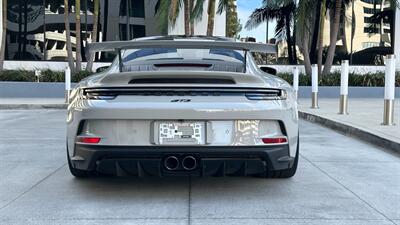 2022 Porsche 911 GT3  in Chalk Full PPF 7-Speed PDK Transaxle Front Axle Lift Full Bucket Seats Carbon Ceramic Center Lock - Photo 20 - Tarzana, CA 91356