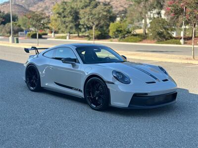 2022 Porsche 911 GT3  in Chalk 7-Speed PDK Transaxle Front Axle Lift Full Bucket Seats Carbon Ceramic Center Lock - Photo 10 - Tarzana, CA 91356