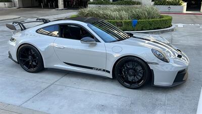 2022 Porsche 911 GT3  in Chalk Full PPF 7-Speed PDK Transaxle Front Axle Lift Full Bucket Seats Carbon Ceramic Center Lock - Photo 15 - Tarzana, CA 91356