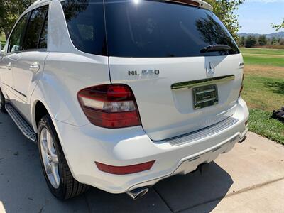 2011 Mercedes-Benz ML 550  4MATIC - Photo 35 - Tarzana, CA 91356