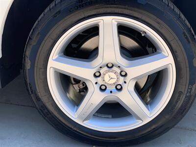 2011 Mercedes-Benz ML 550  4MATIC - Photo 29 - Tarzana, CA 91356