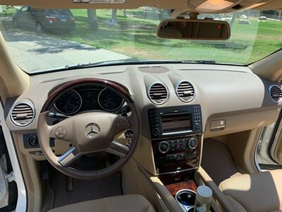 2011 Mercedes-Benz ML 550  4MATIC - Photo 14 - Tarzana, CA 91356