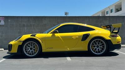 2018 Porsche 911 GT2 RS Weissach Package - Photo 2 - Tarzana, CA 91356