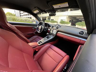 2024 Porsche 718 Cayman GTS 4.0 6-Speed Manual Transmission   - Photo 42 - Tarzana, CA 91356