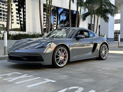 2024 Porsche 718 Cayman GTS 4.0 6-Speed Manual Transmission   - Photo 1 - Tarzana, CA 91356