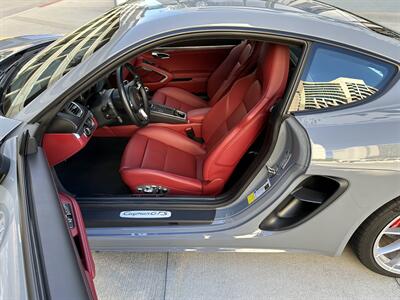 2024 Porsche 718 Cayman GTS 4.0 6-Speed Manual Transmission   - Photo 48 - Tarzana, CA 91356