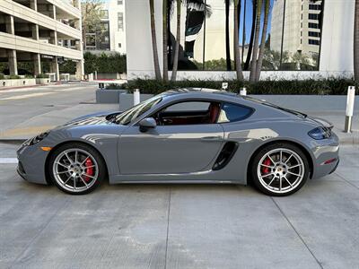 2024 Porsche 718 Cayman GTS 4.0 6-Speed Manual Transmission   - Photo 12 - Tarzana, CA 91356