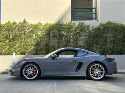 2024 Porsche 718 Cayman GTS 4.0 6-Speed Manual Transmission   - Photo 2 - Tarzana, CA 91356