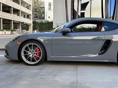 2024 Porsche 718 Cayman GTS 4.0 6-Speed Manual Transmission   - Photo 8 - Tarzana, CA 91356