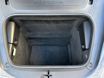 2024 Porsche 718 Cayman GTS 4.0 6-Speed Manual Transmission   - Photo 25 - Tarzana, CA 91356