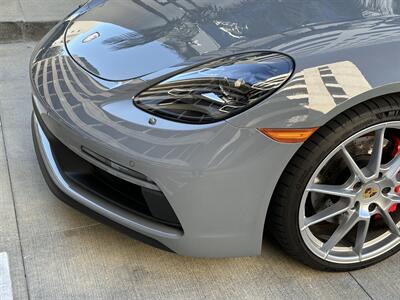 2024 Porsche 718 Cayman GTS 4.0 6-Speed Manual Transmission   - Photo 34 - Tarzana, CA 91356