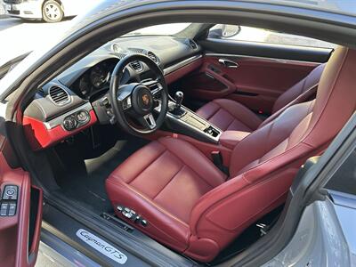 2024 Porsche 718 Cayman GTS 4.0 6-Speed Manual Transmission   - Photo 75 - Tarzana, CA 91356