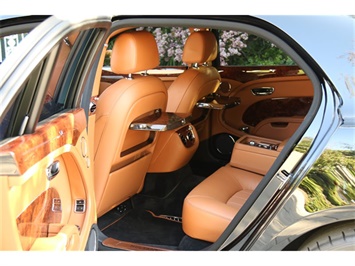 2013 Bentley Mulsanne   - Photo 11 - Tarzana, CA 91356