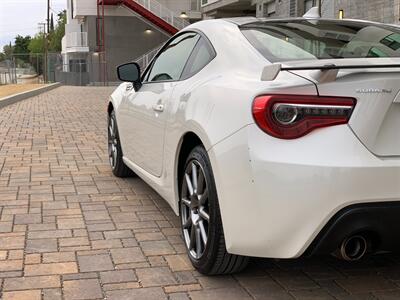 2018 Subaru BRZ Limited  Performance Package - Photo 27 - Tarzana, CA 91356